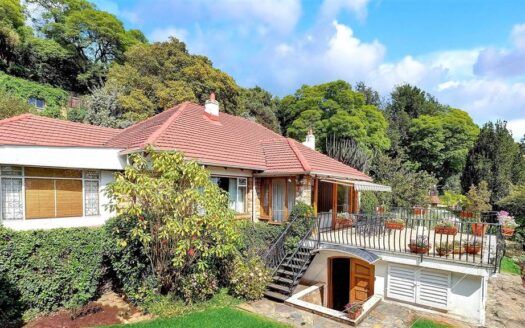 4 Bedroom House In Houghton Estate