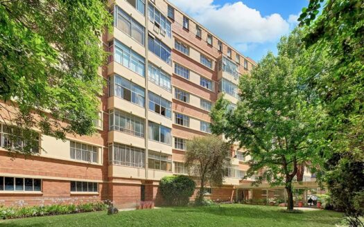 2 Bedroom Apartment In Houghton Estate