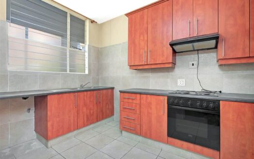 2 Bedroom Apartment In Houghton Estate