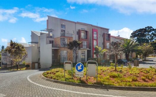 1 Bedroom Apartment In Houghton Estate
