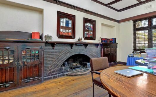 5 Bedroom House In Houghton Estate
