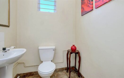 5 Bedroom House In Houghton Estate