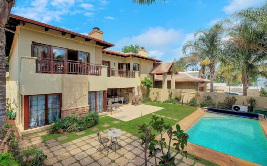 4 Bedroom House In Houghton Estate